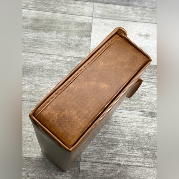 VTG Service Mfg. Co. Made in USA 24 Ct. Cassette Travel Storage Hard Shell Case - Picture 8 of 16